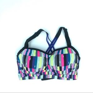 Victoria’s Secret Sports Bra size 34DD